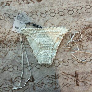 Beach Riot Winona Crochet White Triangle Bottoms NWT